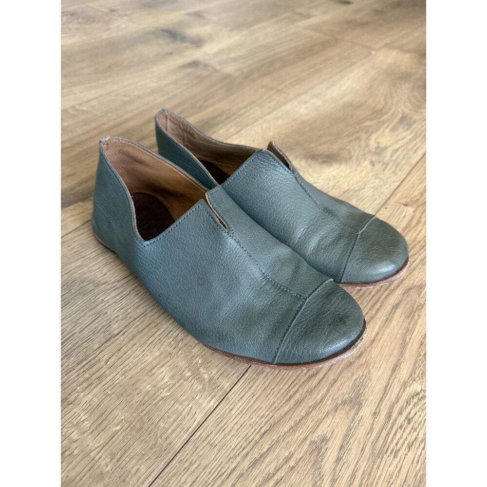 CLIFF DWELLER CYDWOQ 36 Medicine leather comfort slip on shoe handmade blue